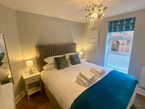 Superb City Centre Apartment within the City Walls